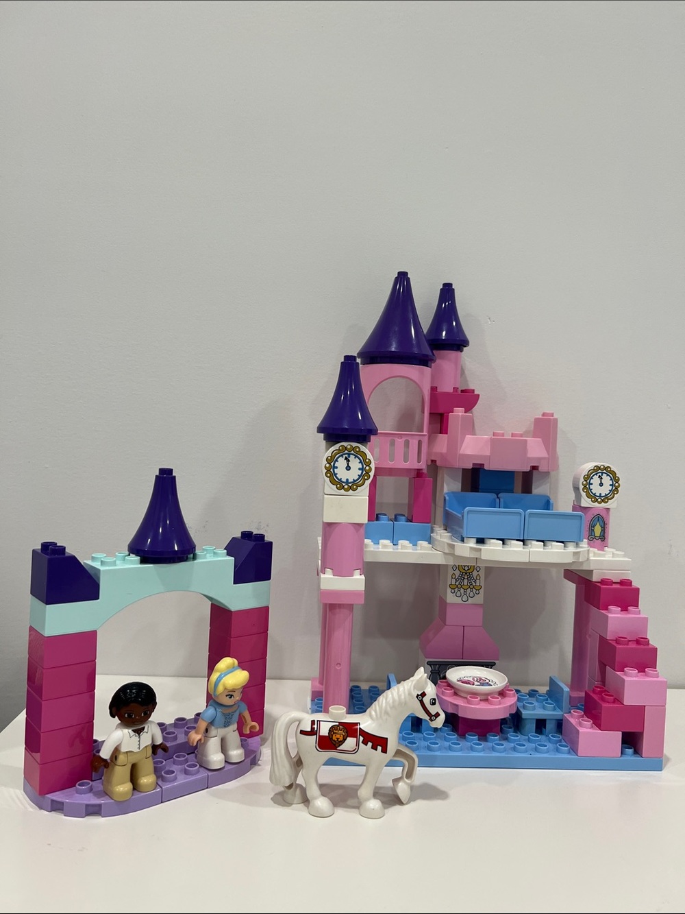 LEGO DUPLO Castle Playset with Figures and Horse - Kids Toys
